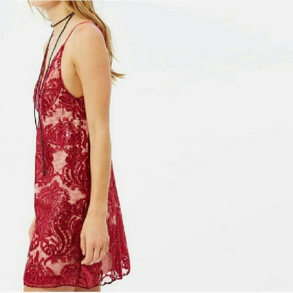 Free People Night Shimmers Sequin mini raspberry - Picture 4 of 8